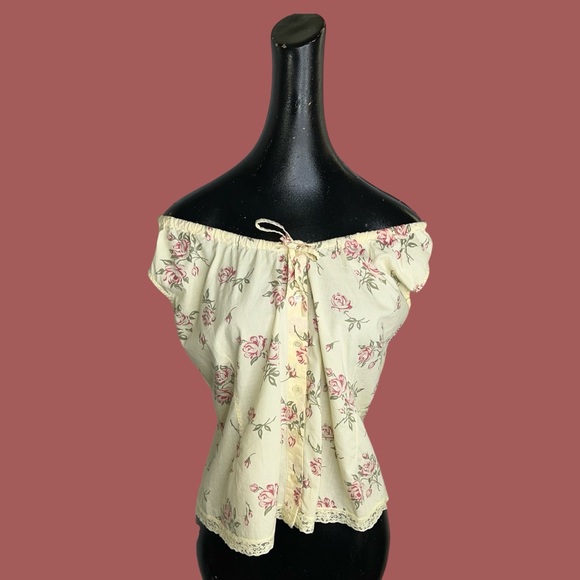 Vintage Victoria’s Secret floral milkmaid blouse - Picture 7 of 14